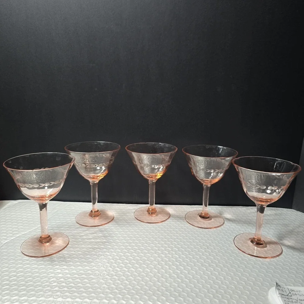 Vintage Pink Depression Glass Champagne Coupes Set Of 5 Etched Design